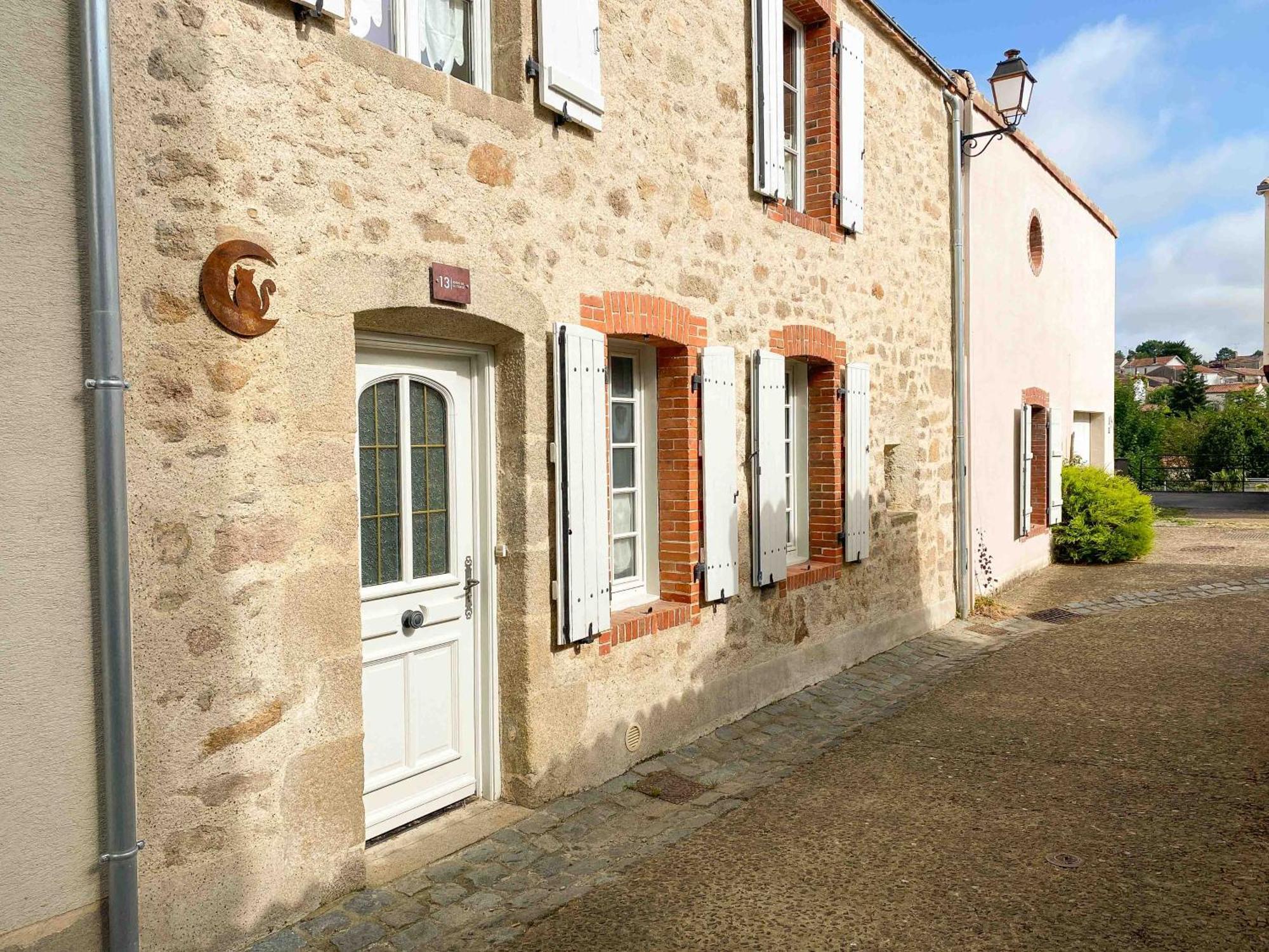 فيلا Le Logis De La Forge A 10 Min Du Puy Dufou Mortagne-sur-Sevre المظهر الخارجي الصورة